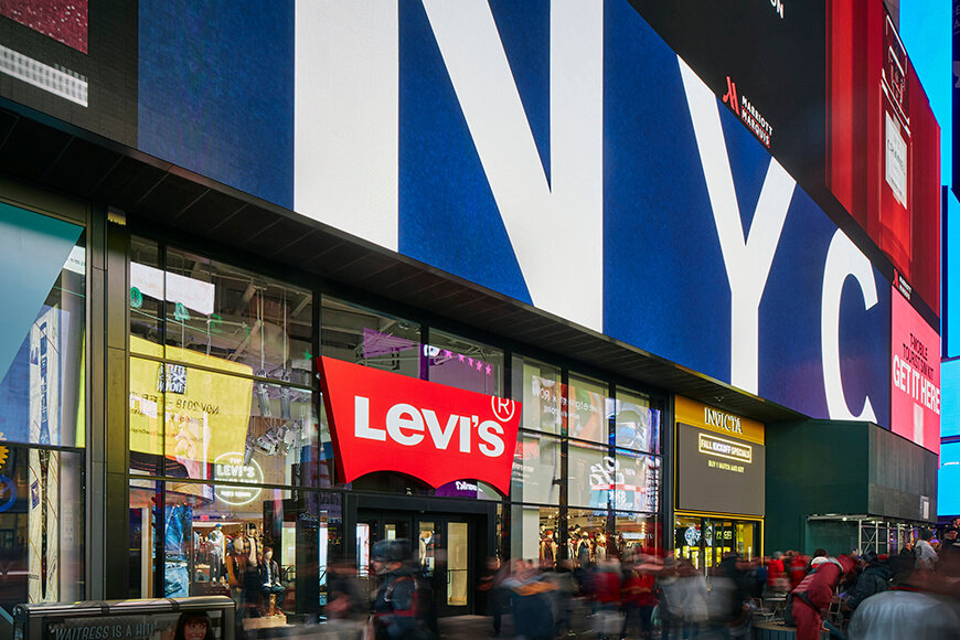 Render vs Real: Levi's Times Square 
